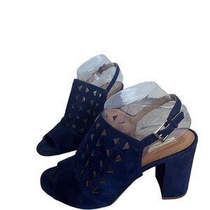 Halogen Hazoey- Lea in Navy suede
